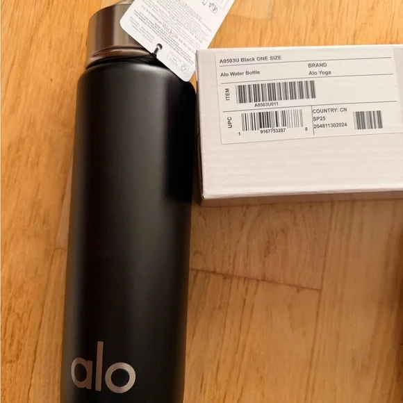 Alo Matte Black Stainless Water Bottle - Brand New Authentic - Picture 4 of 4
